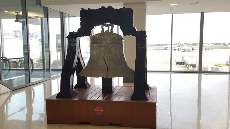 Leog Liberty Bell Philadelphia PHL